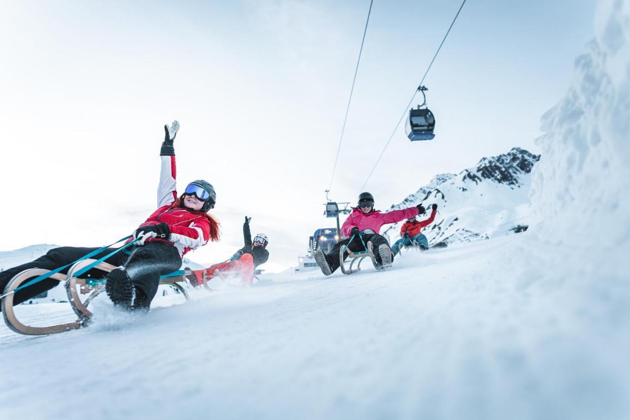 Quality Hosts Arlberg - Afoch Fei - Bed & Breakfast